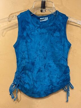 GUESS Blue Tie-Dye Ruched Side Tank Top